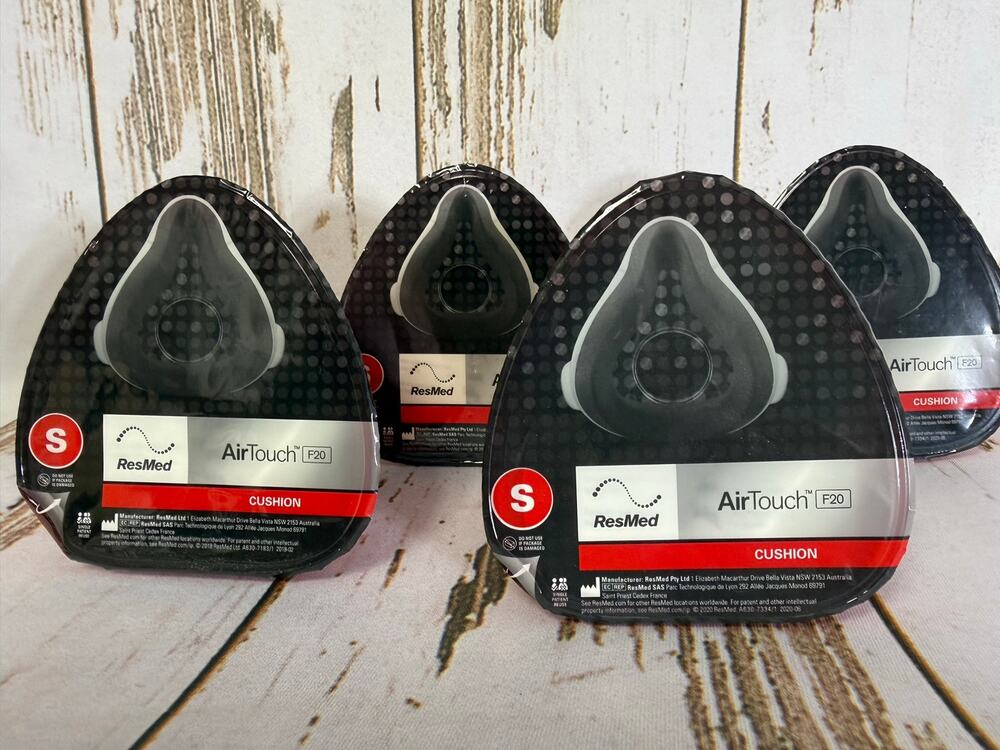 ResMed, Airtouch F20 Cushion Size Small. Set of 4 NEW.